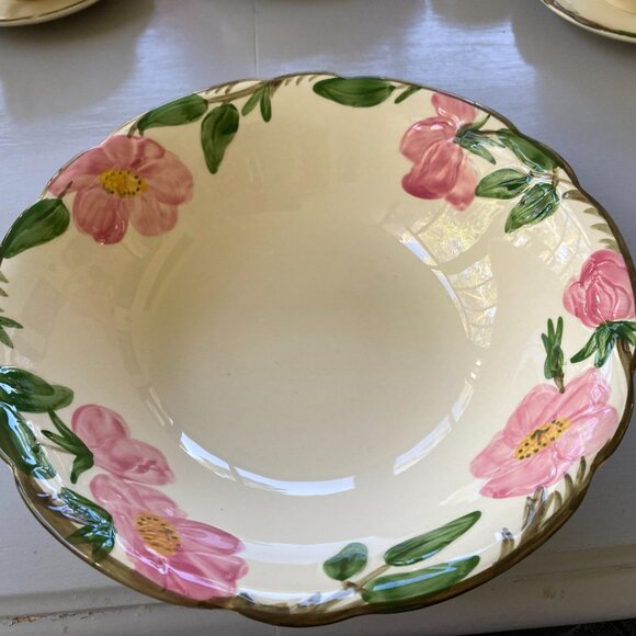 Franciscan Desert Rose Serving Bowl Vegetables 9"diameter 4" H Vintage - Picture 4 of 8